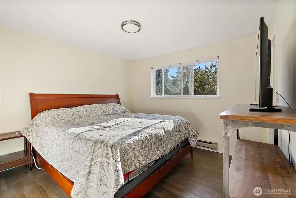 21903 82nd Place W Edmonds WA 98026