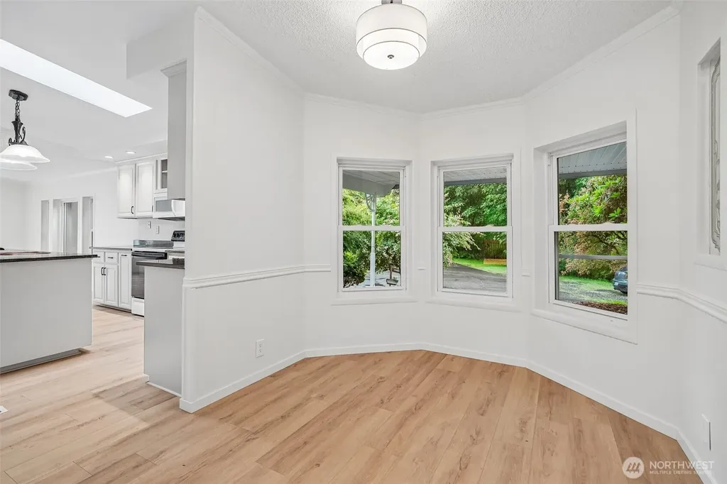 215 105th Avenue E Edgewood WA 98372