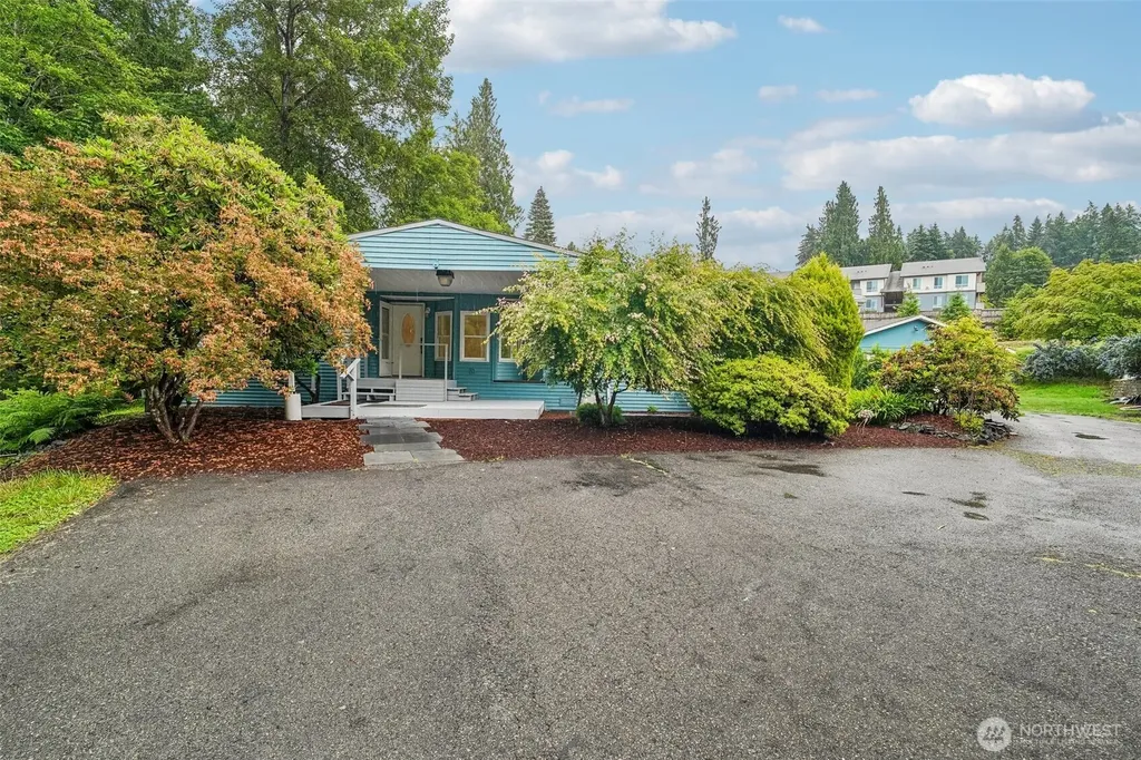 215 105th Avenue E Edgewood WA 98372