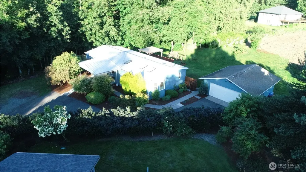 215 105th Avenue E Edgewood WA 98372
