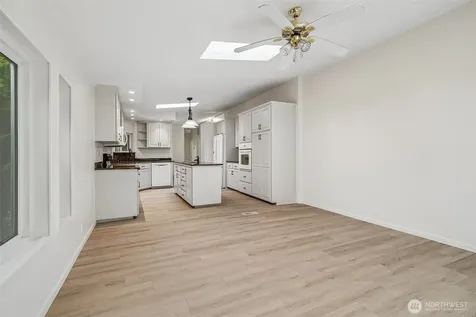 215 105th Avenue E Edgewood WA 98372