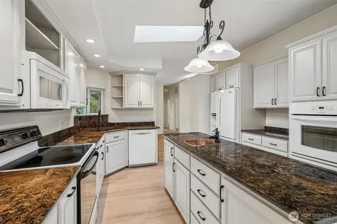215 105th Avenue E Edgewood WA 98372