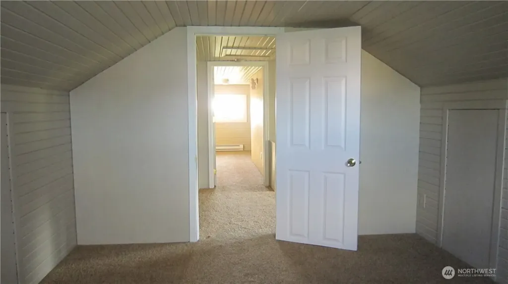 1388 State Route 532 Camano Island WA 98282