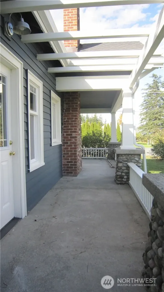 1388 State Route 532 Camano Island WA 98282