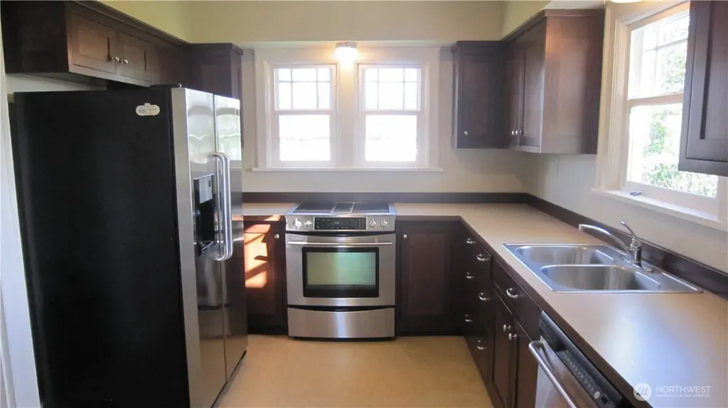 1388 State Route 532 Camano Island WA 98282