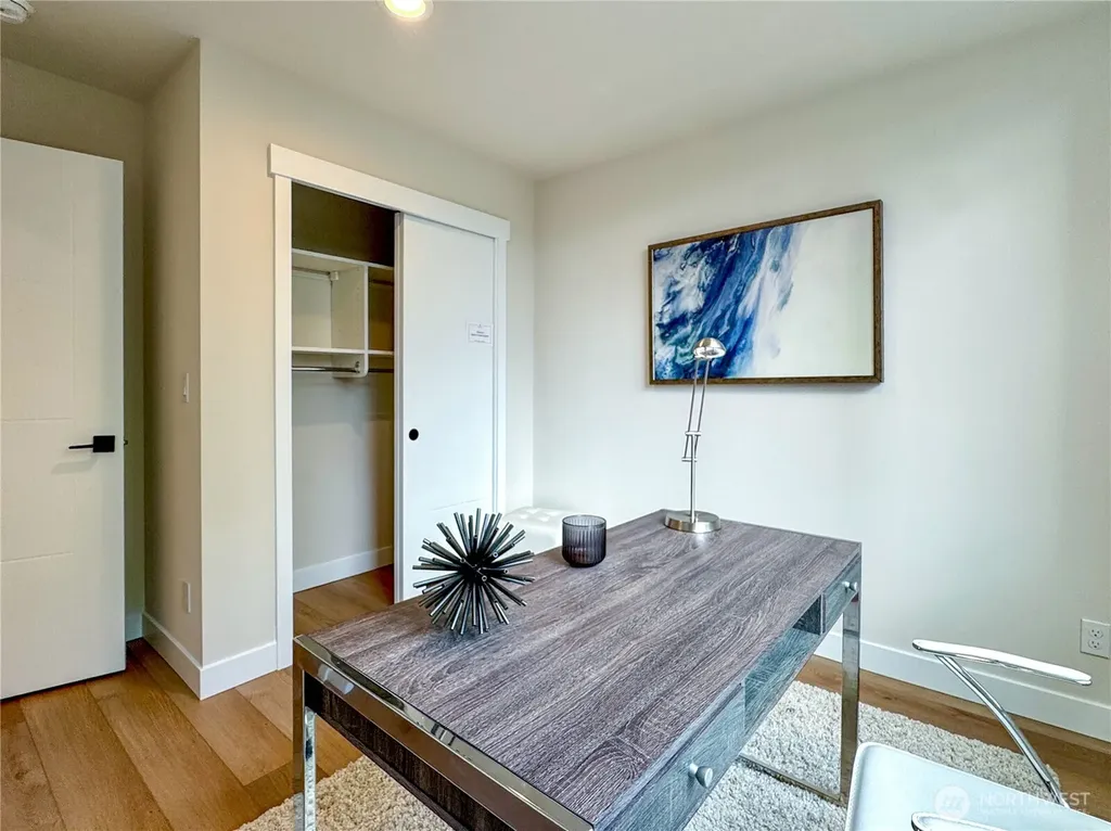 6947 42nd Avenue S Seattle WA 98118