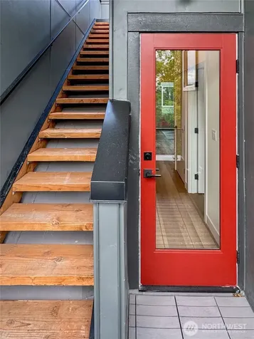 6947 42nd Avenue S Seattle WA 98118