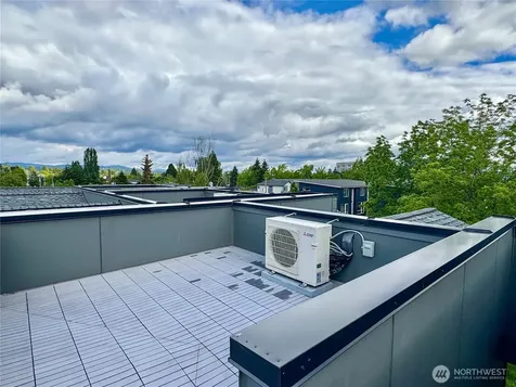 6947 42nd Avenue S Seattle WA 98118