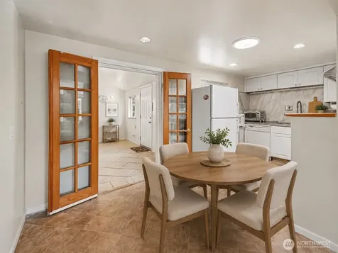 11557 8th Avenue NE Seattle WA 98125