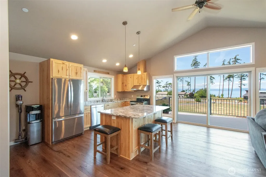 1117 Walker Street Port Angeles WA 98363