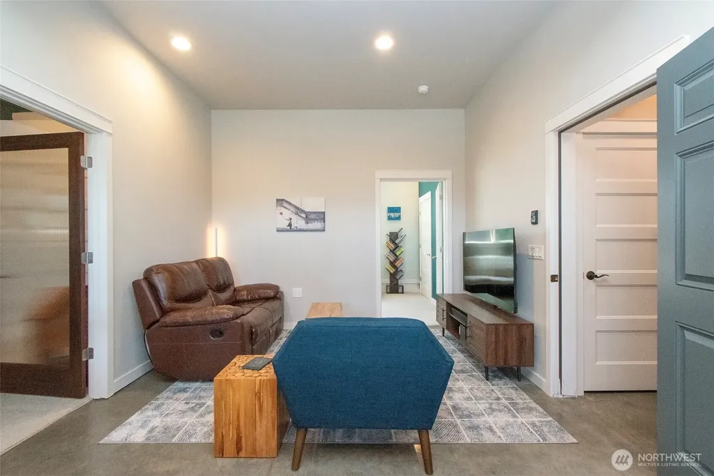 1117 Walker Street Port Angeles WA 98363