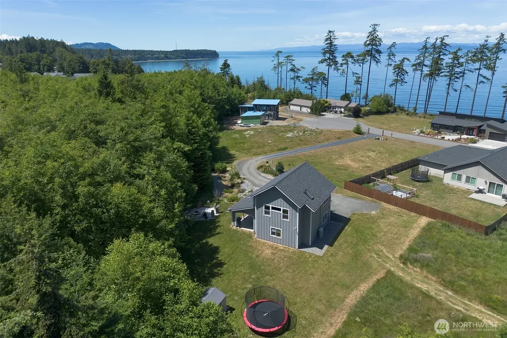 1117 Walker Street Port Angeles WA 98363