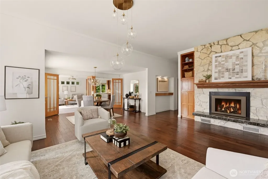 4601 Holly Lane NW Gig Harbor WA 98335
