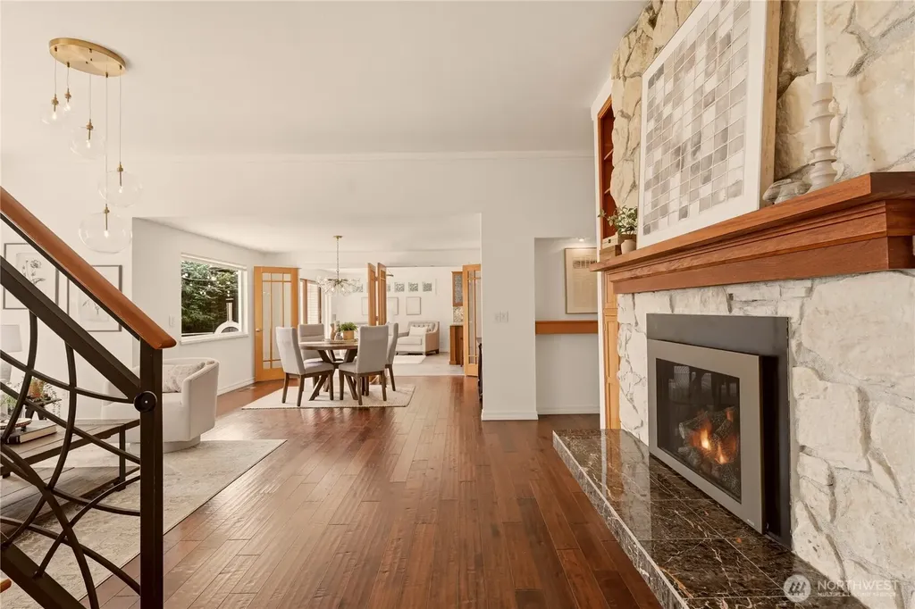4601 Holly Lane NW Gig Harbor WA 98335