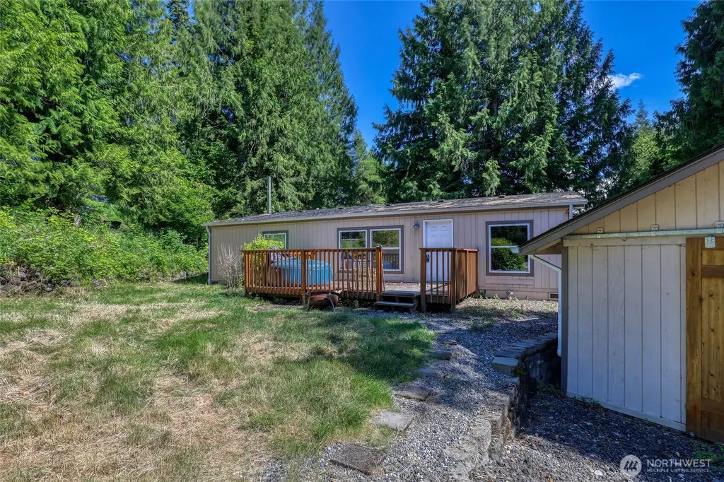 2035 Chico Way NW Bremerton WA 98312