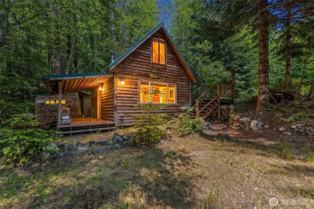 133 Hinkle Tinkle Packwood WA 98361