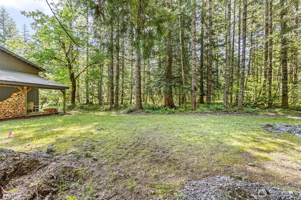 133 Hinkle Tinkle Packwood WA 98361