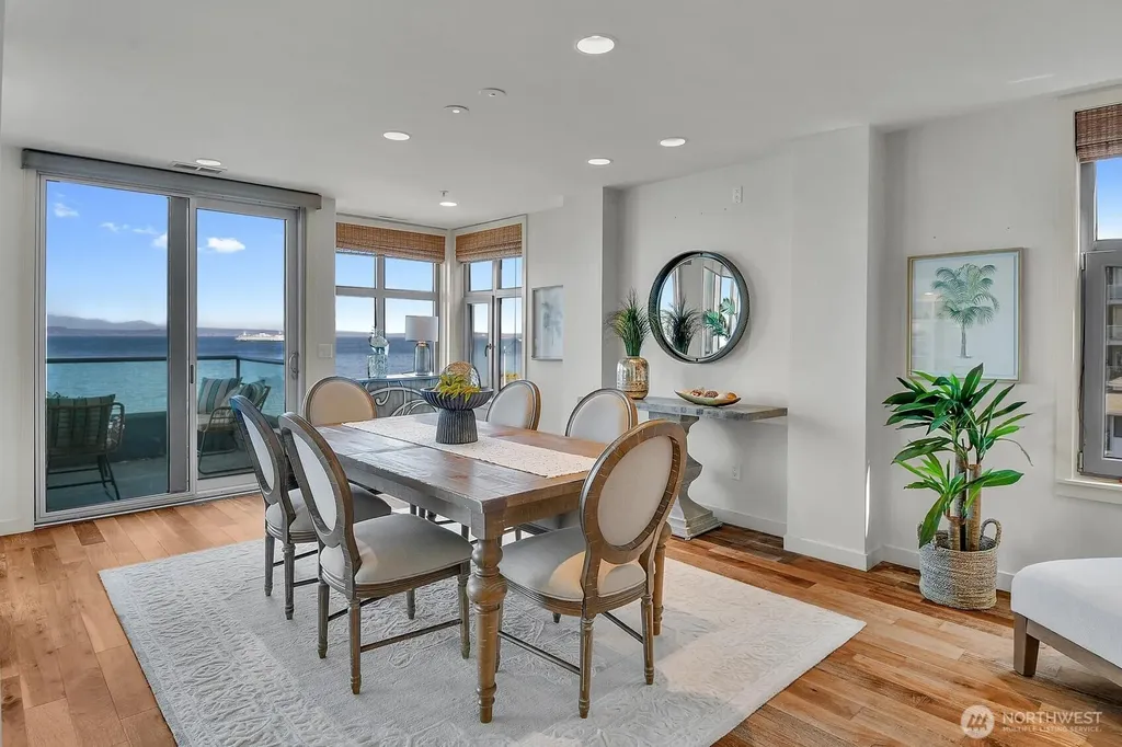 1374 Alki Avenue SW Seattle WA 98116
