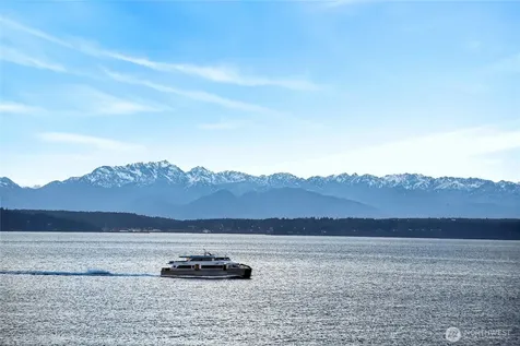 1374 Alki Avenue SW Seattle WA 98116