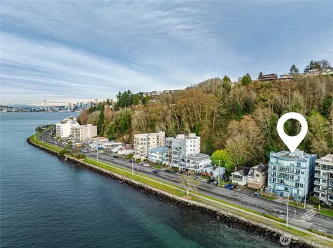 1374 Alki Avenue SW Seattle WA 98116