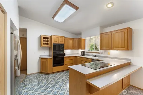 10615 135th Avenue NW Gig Harbor WA 98329