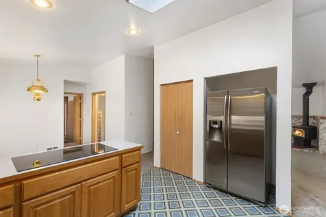 10615 135th Avenue NW Gig Harbor WA 98329