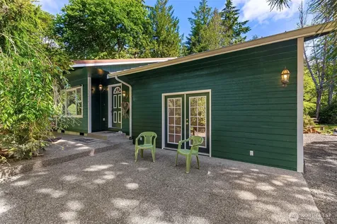10615 135th Avenue NW Gig Harbor WA 98329