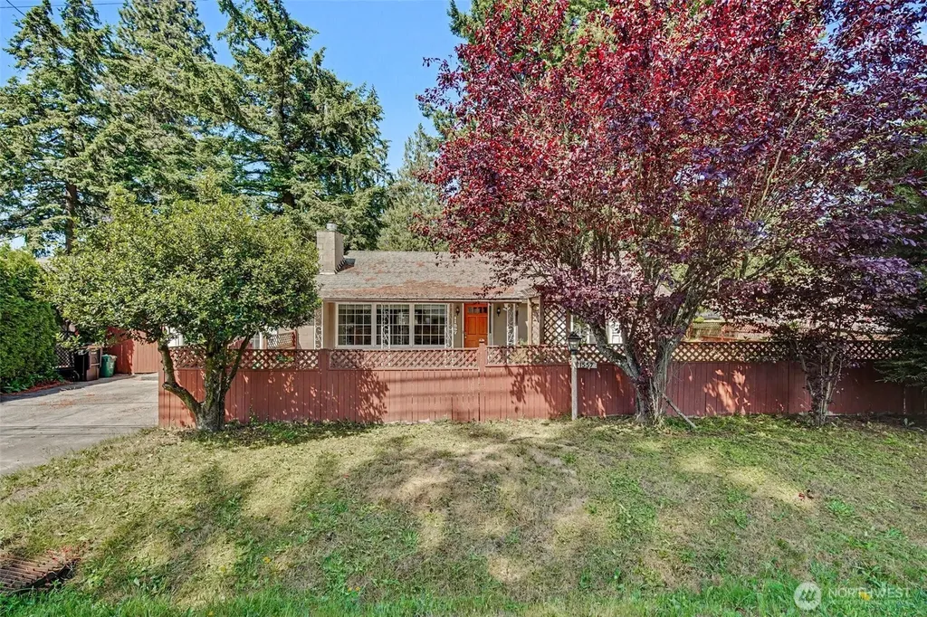 11557 8th Avenue NE Seattle WA 98125