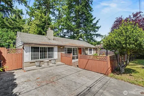 11557 8th Avenue NE Seattle WA 98125