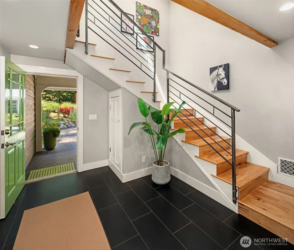 21206 SW Tramp Harbor Road Vashon WA 98070