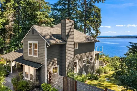 21206 SW Tramp Harbor Road Vashon WA 98070