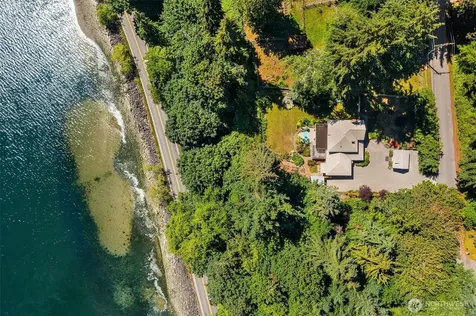 21206 SW Tramp Harbor Road Vashon WA 98070
