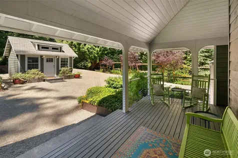 21206 SW Tramp Harbor Road Vashon WA 98070