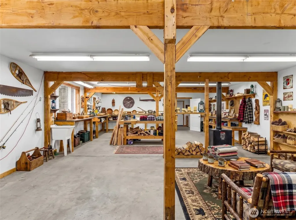 133 Hinkle Tinkle Lane Packwood WA 98361
