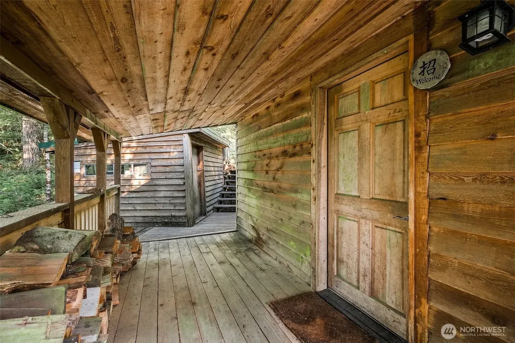 133 Hinkle Tinkle Lane Packwood WA 98361