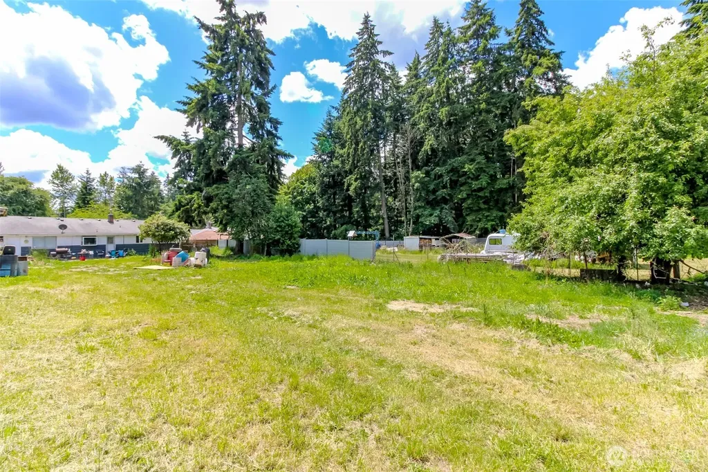 7130 Bentley Road E Puyallup WA 98371
