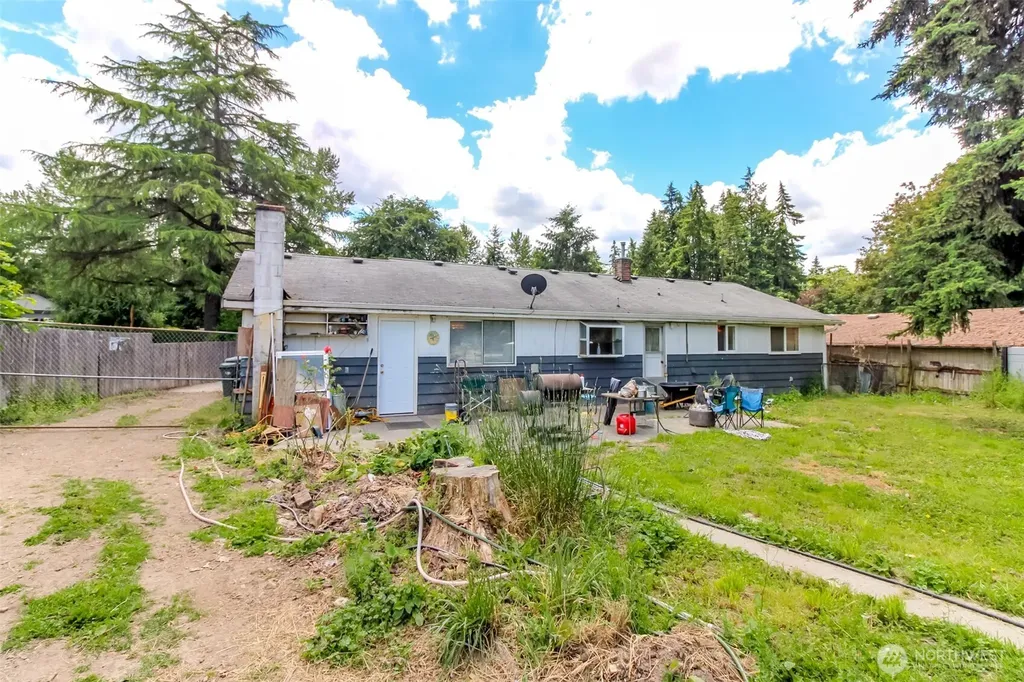 7130 Bentley Road E Puyallup WA 98371