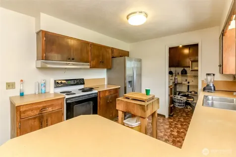 7130 Bentley Road E Puyallup WA 98371