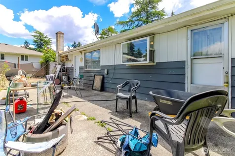7130 Bentley Road E Puyallup WA 98371