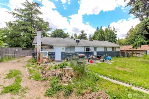 7130 Bentley Road E Puyallup WA 98371