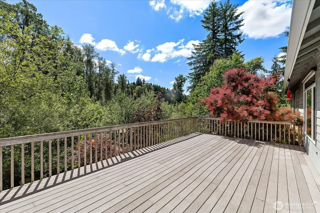 6131 152nd Avenue NE Lake Stevens WA 98258
