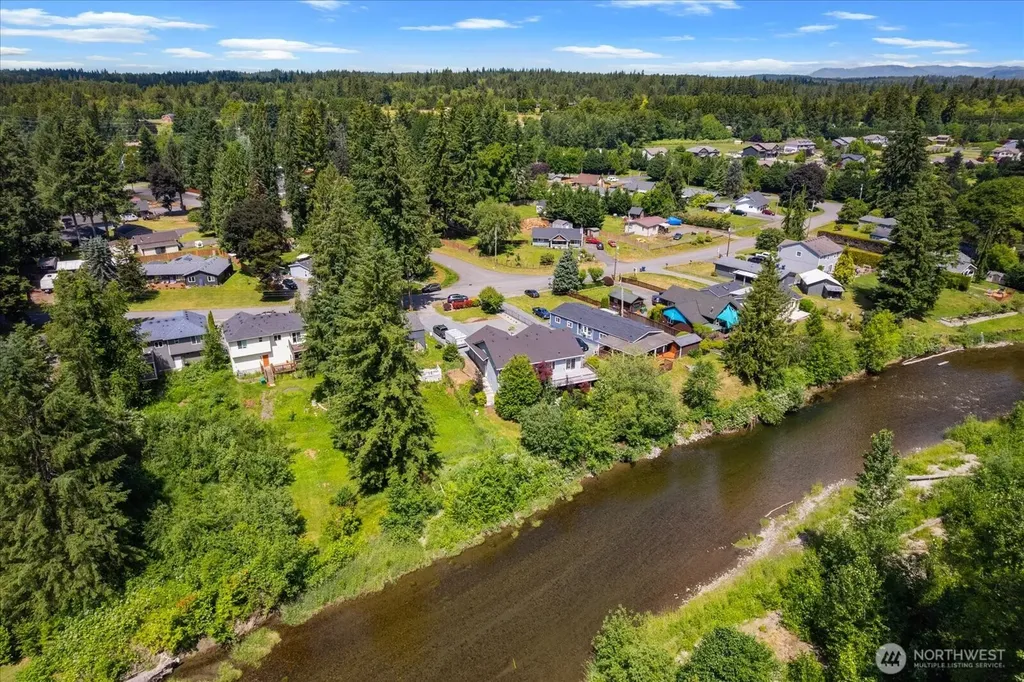 6131 152nd Avenue NE Lake Stevens WA 98258