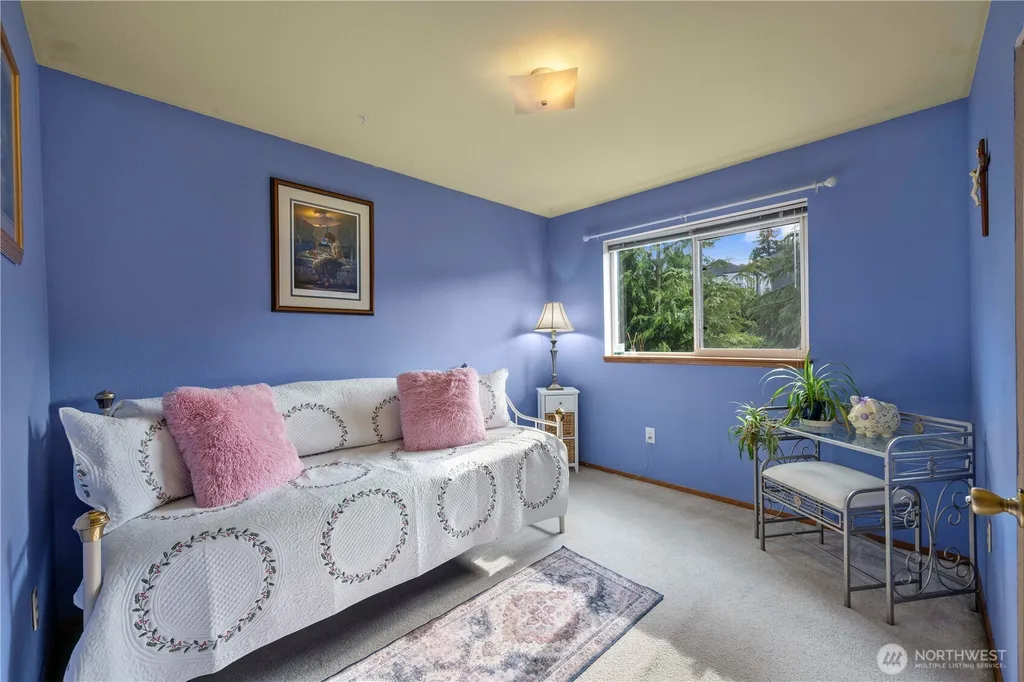 2711 148th Street SW Lynnwood WA 98087