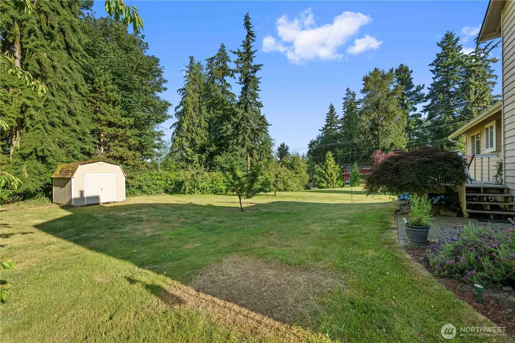 2711 148th Street SW Lynnwood WA 98087