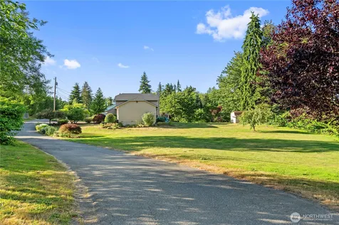 2711 148th Street SW Lynnwood WA 98087