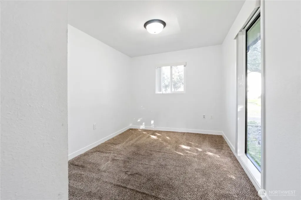 3109 24th Avenue Ct SE Puyallup WA 98374
