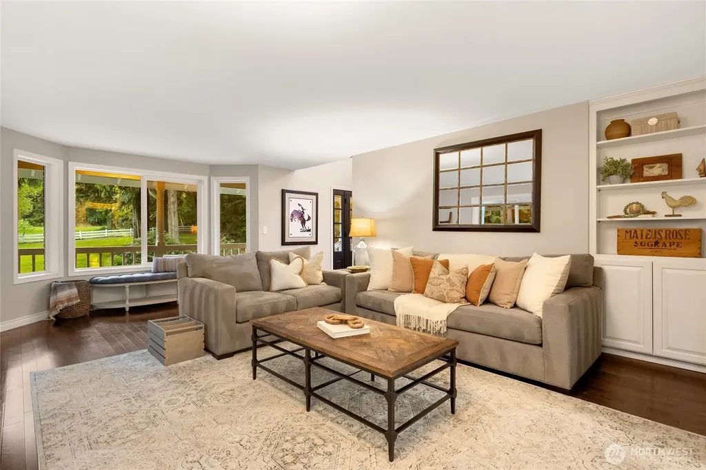 14160 171st Avenue NE Woodinville WA 98072