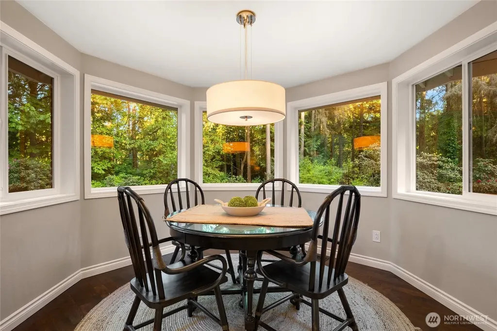14160 171st Avenue NE Woodinville WA 98072