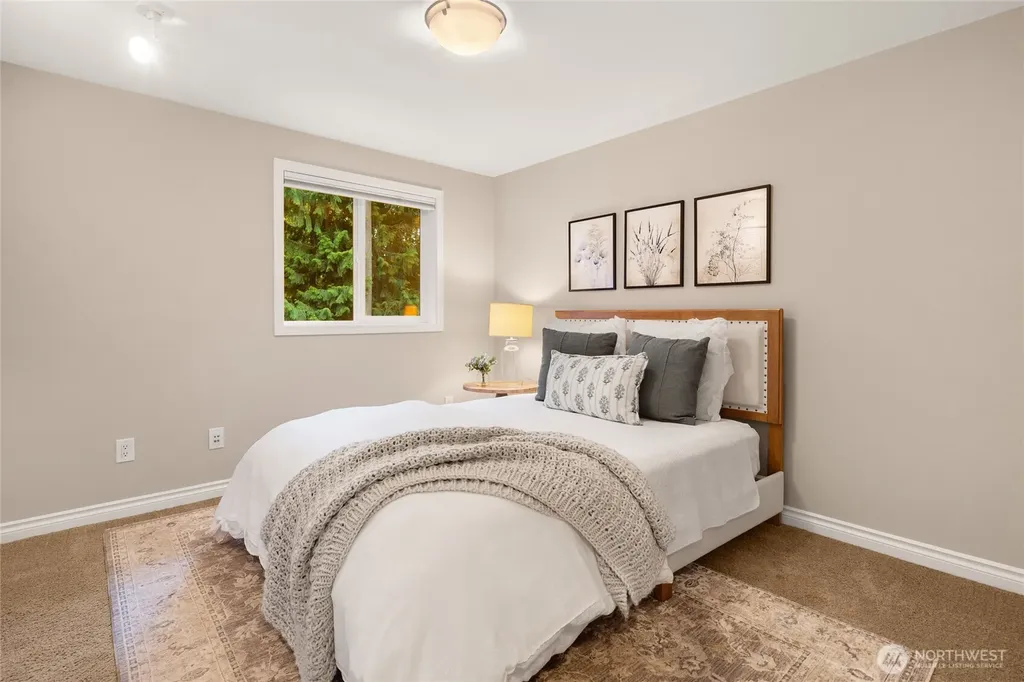 14160 171st Avenue NE Woodinville WA 98072