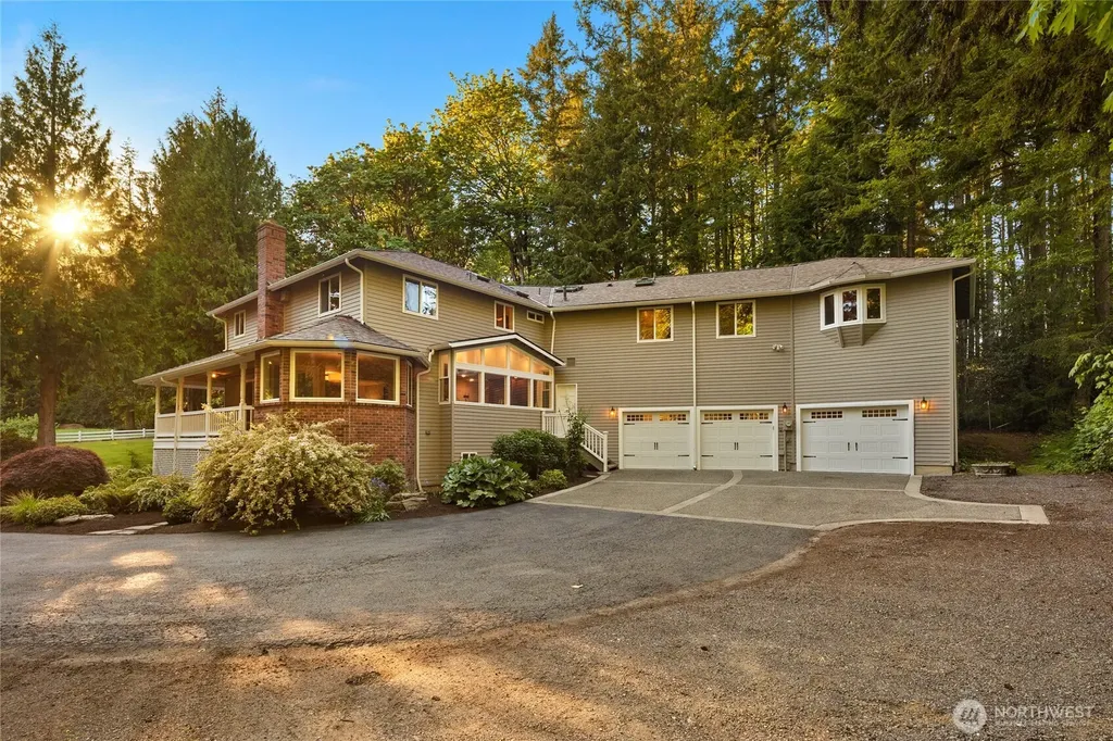14160 171st Avenue NE Woodinville WA 98072
